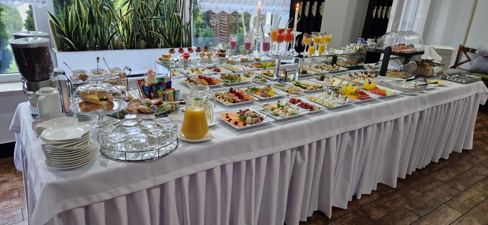 Cynamon Hotel Nowy Sacz Bagian luar foto