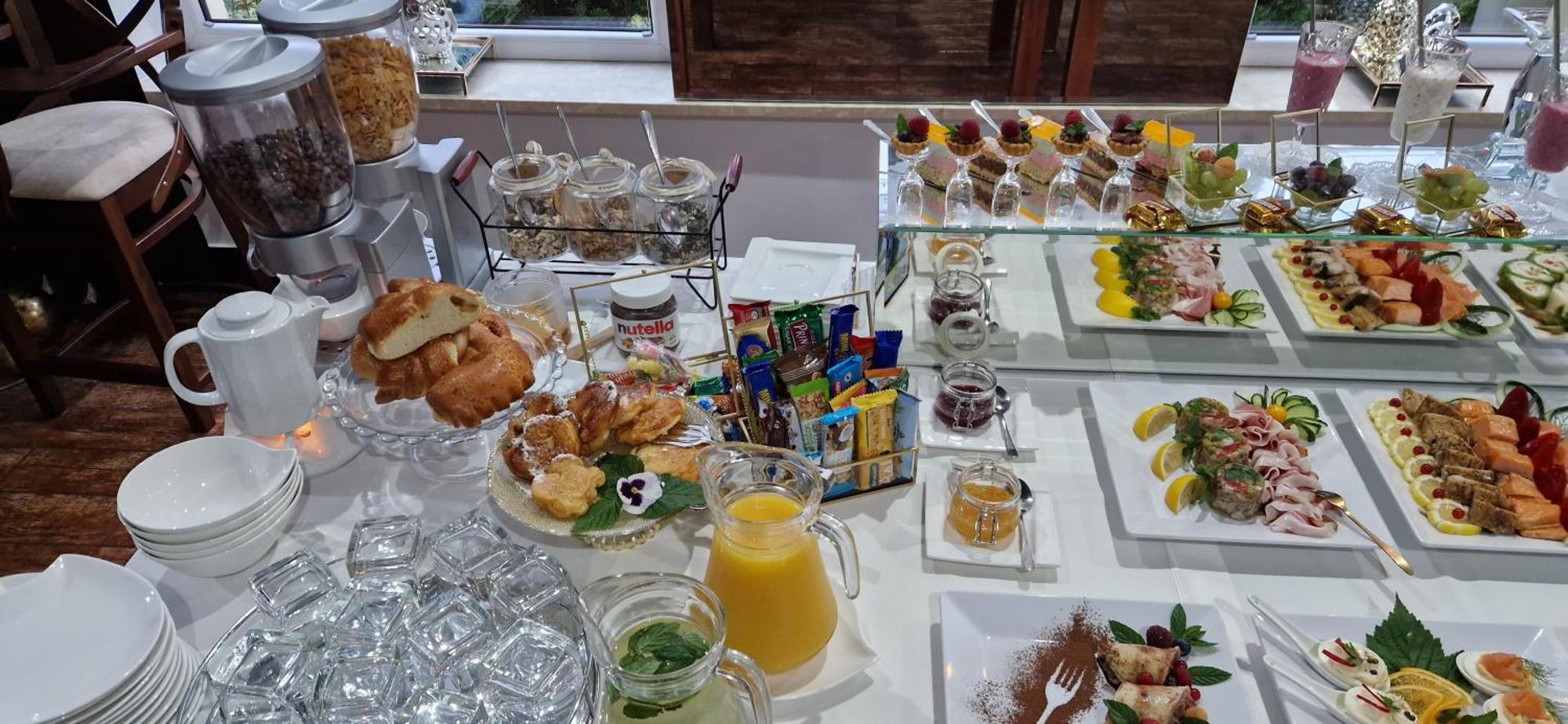 Cynamon Hotel Nowy Sacz Bagian luar foto