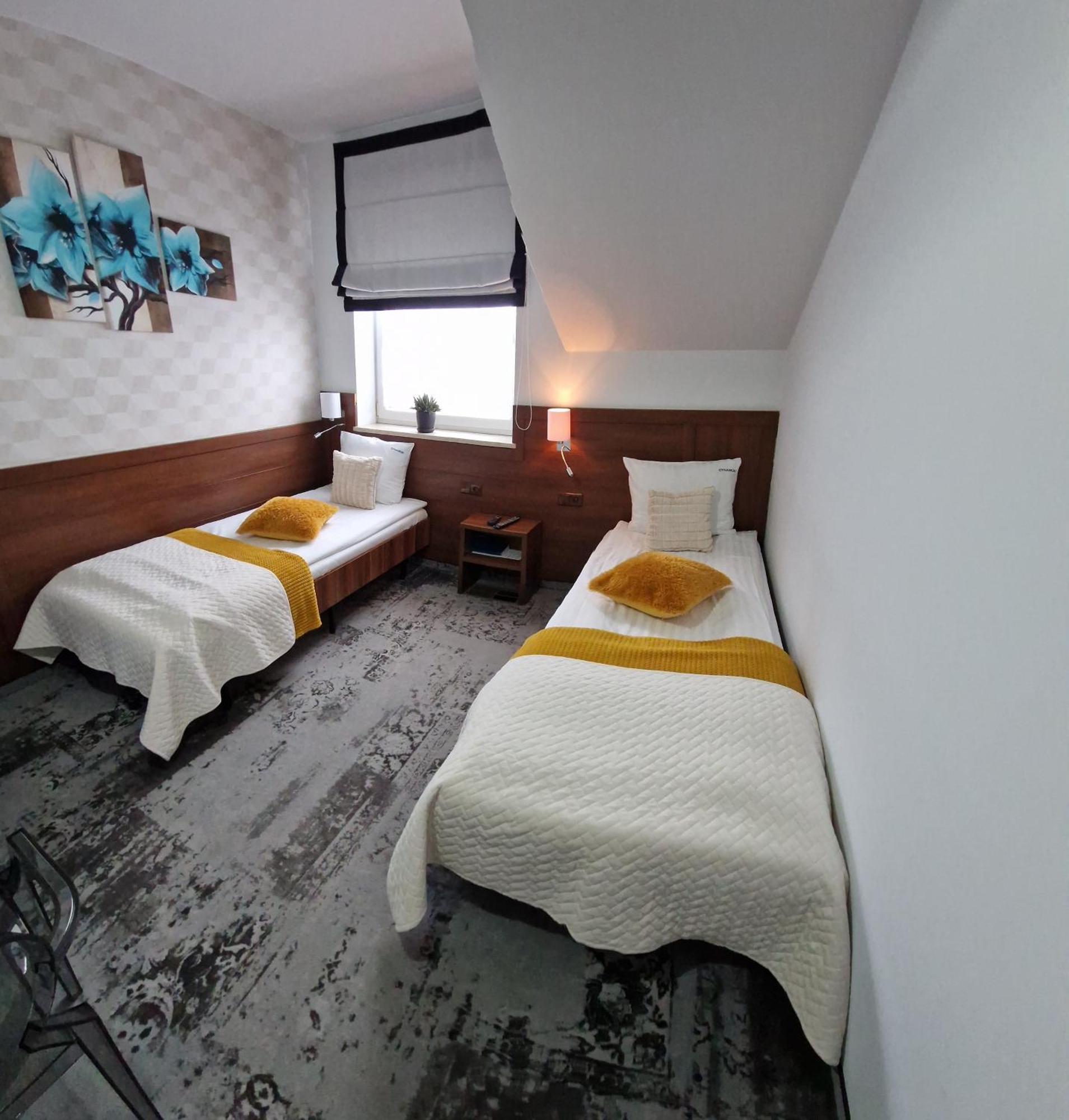 Cynamon Hotel Nowy Sacz Bagian luar foto