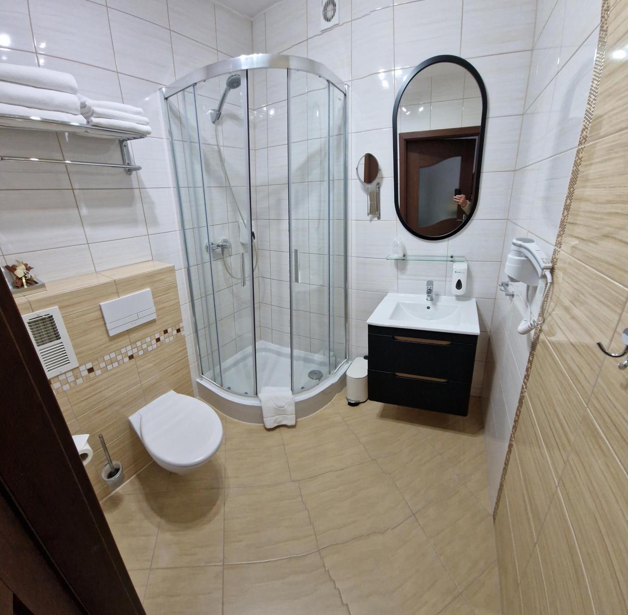 Cynamon Hotel Nowy Sacz Bagian luar foto