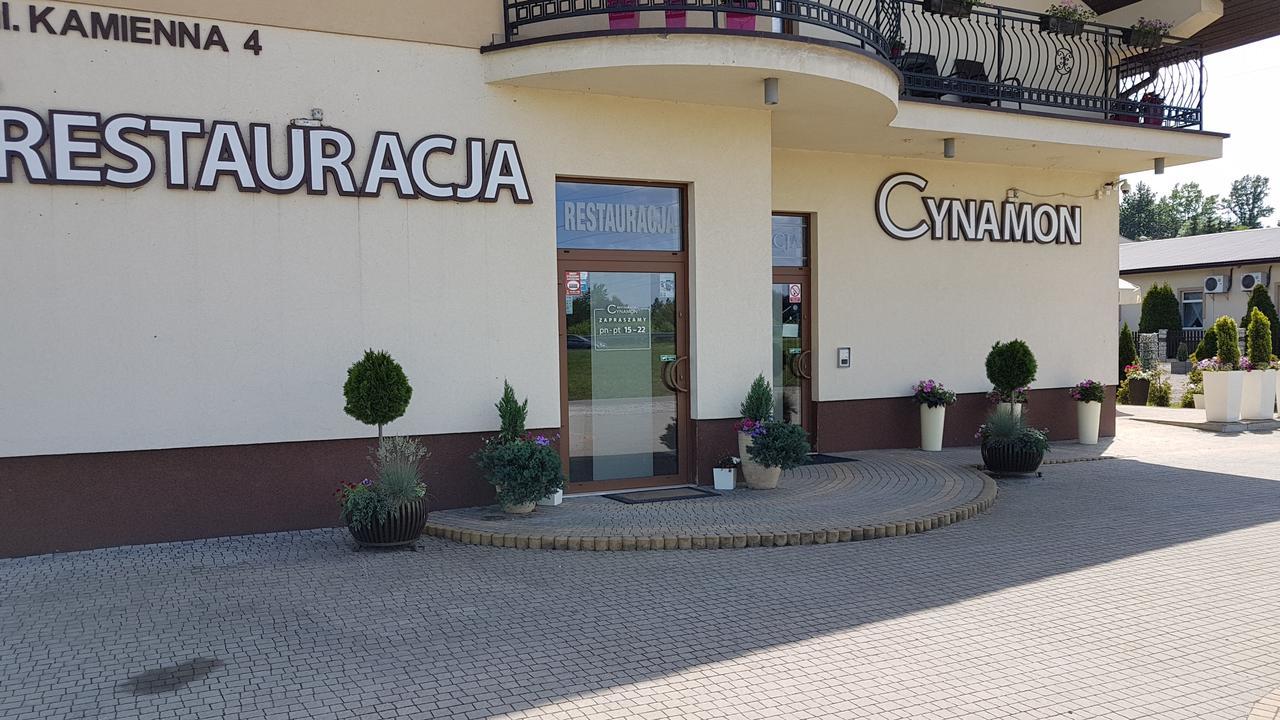 Cynamon Hotel Nowy Sacz Bagian luar foto